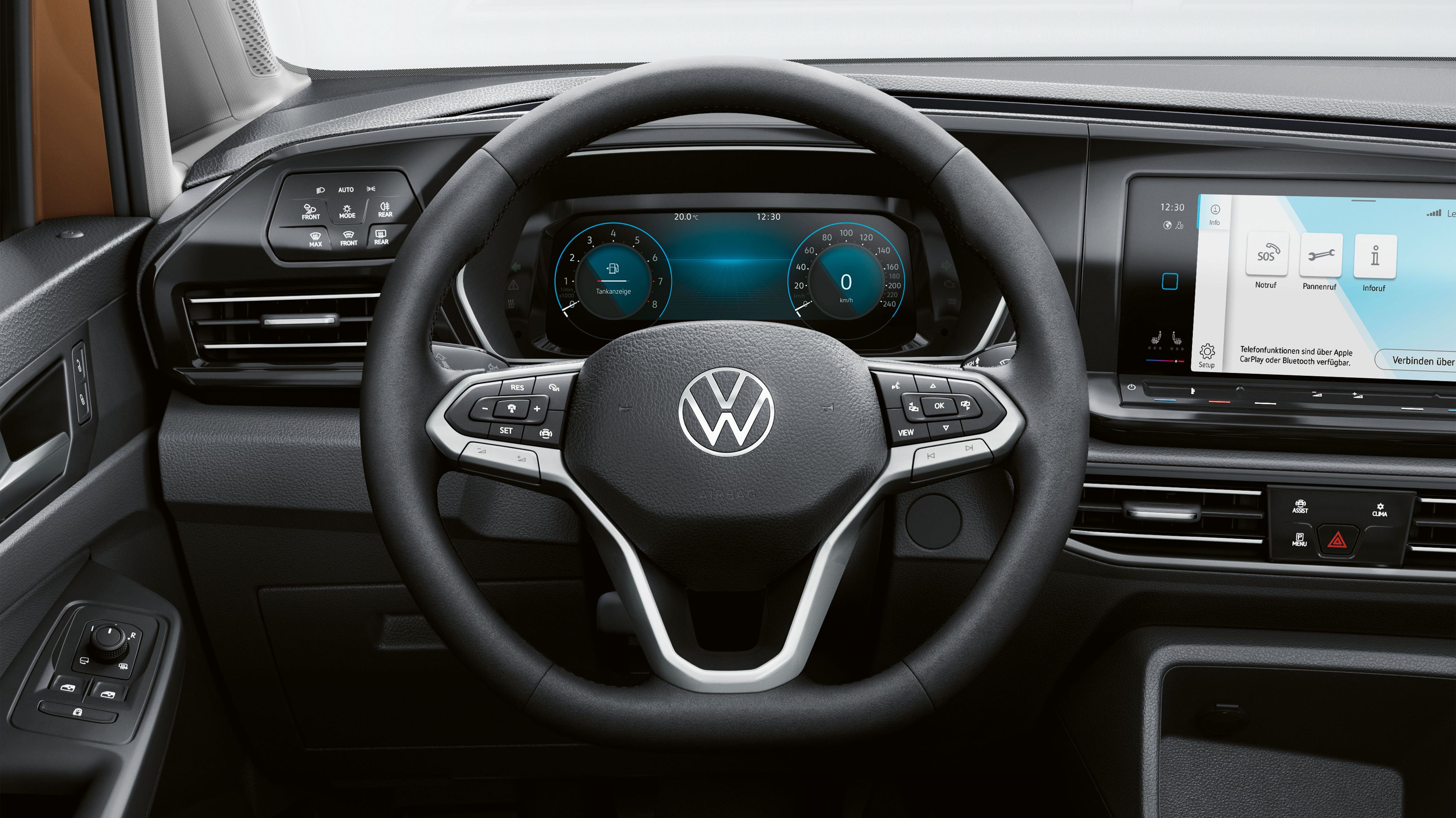 Das Multifunktionslenkrad im VW Caddy.